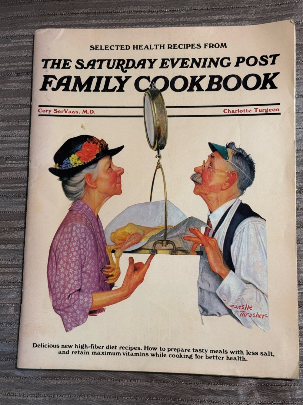 VTG SATURDAY EVENING POST FAMILY COOKBOOK, Softcover, 1984, GOOD Condition
